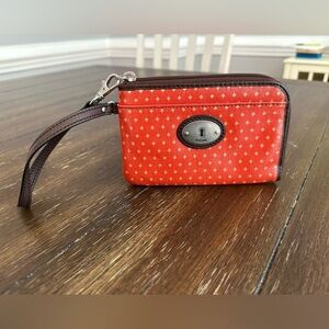 NWOT Fossil wristlet